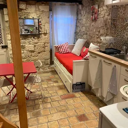 Nyaraló Petite Maison Coquette