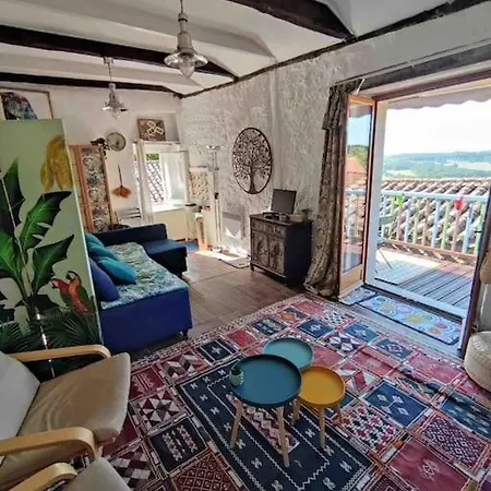 Petite Maison Coquette Nyaraló