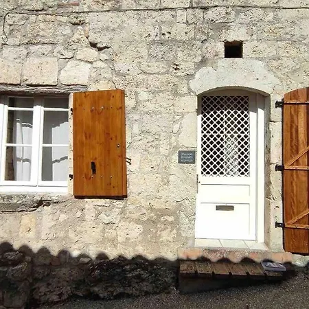 Petite Maison Coquette Nyaraló